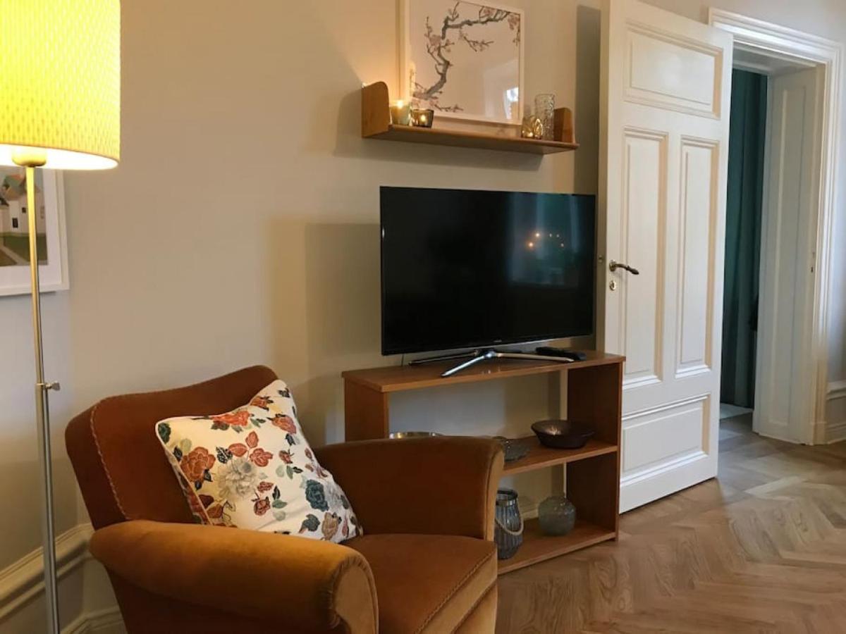 Artistic And Light 2 Room Apartment In Sofo 65Sqm Стокгольм Экстерьер фото